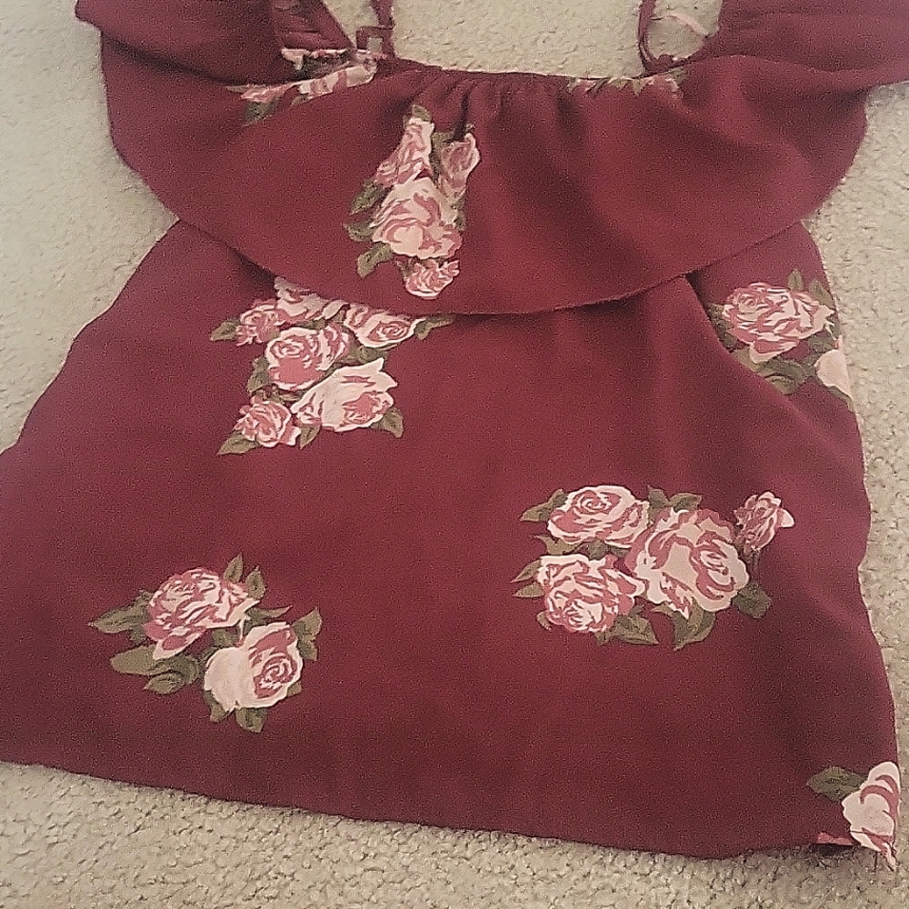 Top - Picture 3 of 3
